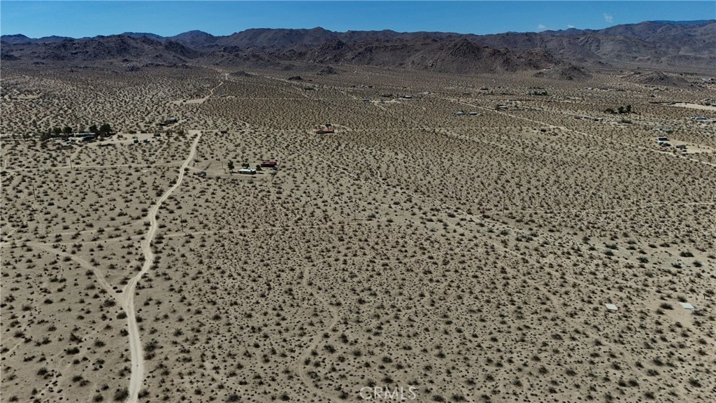 774 Manzanita Road Landers, CA 92285 - Photo 12 of 16 a view of a bathroom with a shower