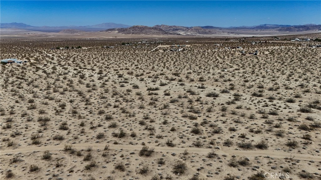 774 Manzanita Road Landers, CA 92285 - Photo 14 of 16 a view of a city