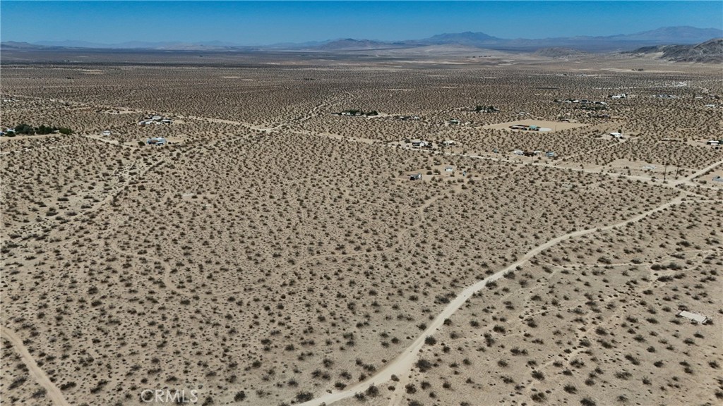 774 Manzanita Road Landers, CA 92285 - Photo 10 of 16