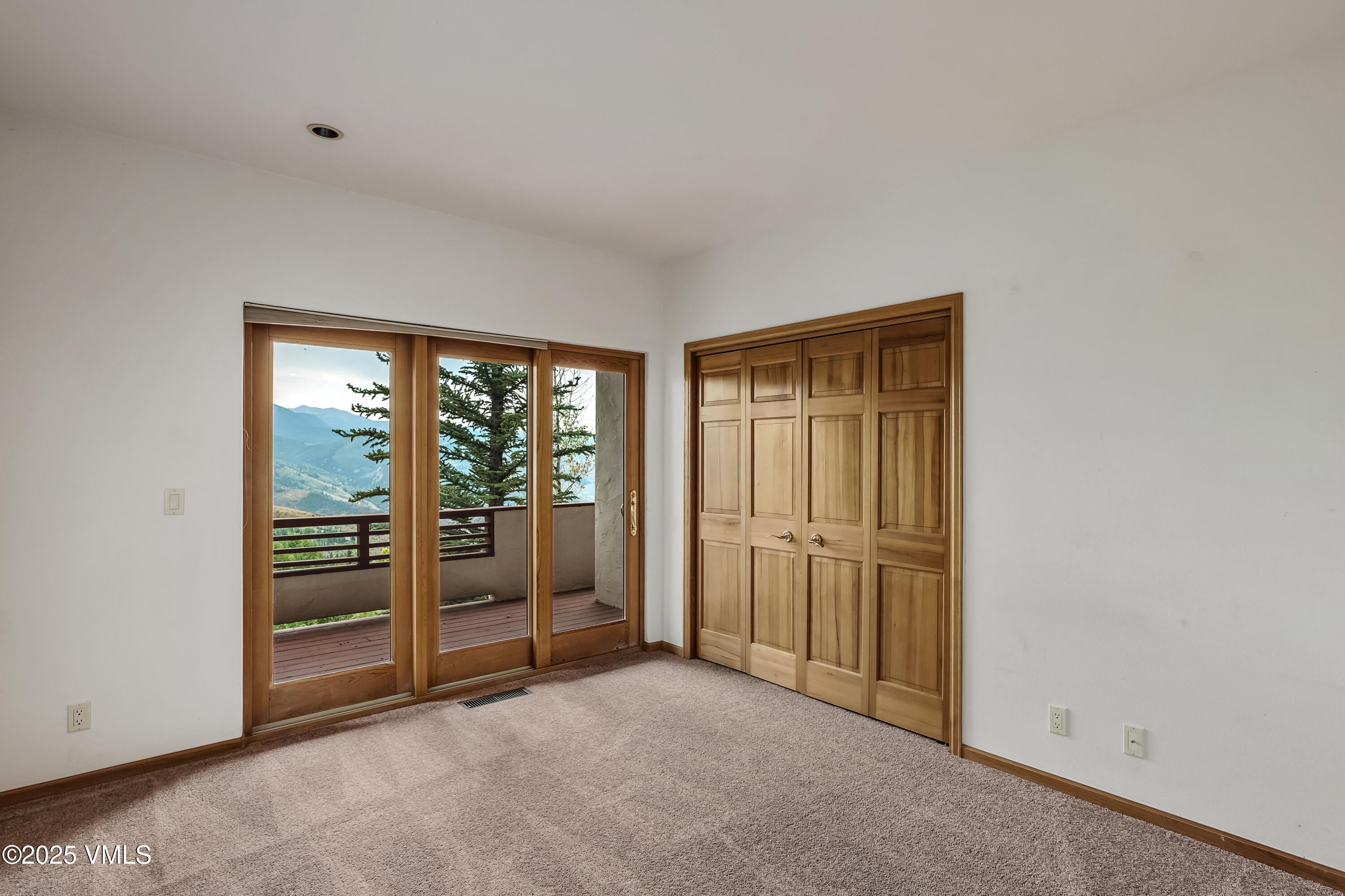 5735 East Wildridge Road Avon, CO 81620 - Photo 18 of 29 P1402872_1