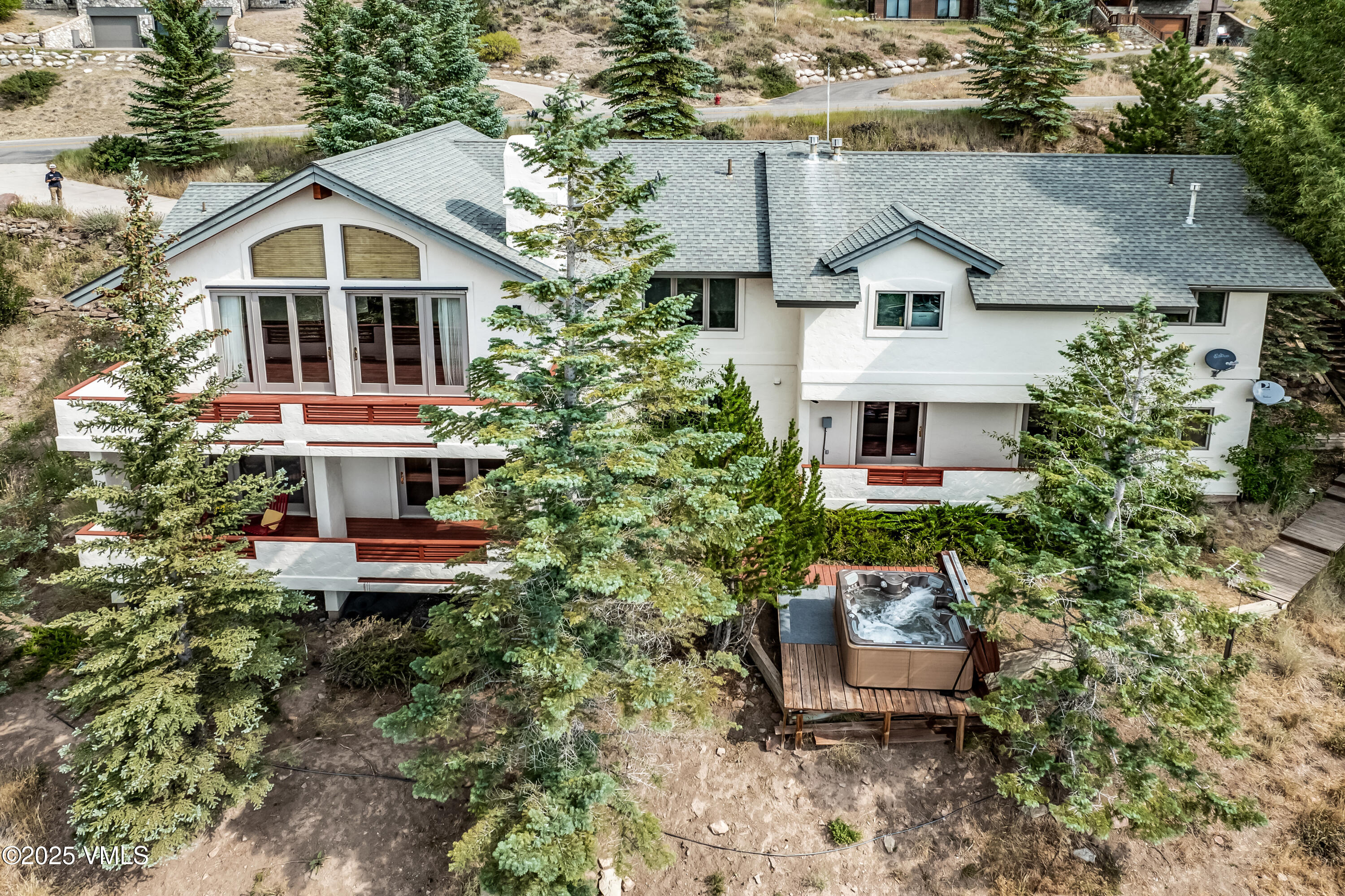 5735 East Wildridge Road Avon, CO 81620 - Photo 26 of 29 DJI_0469_1