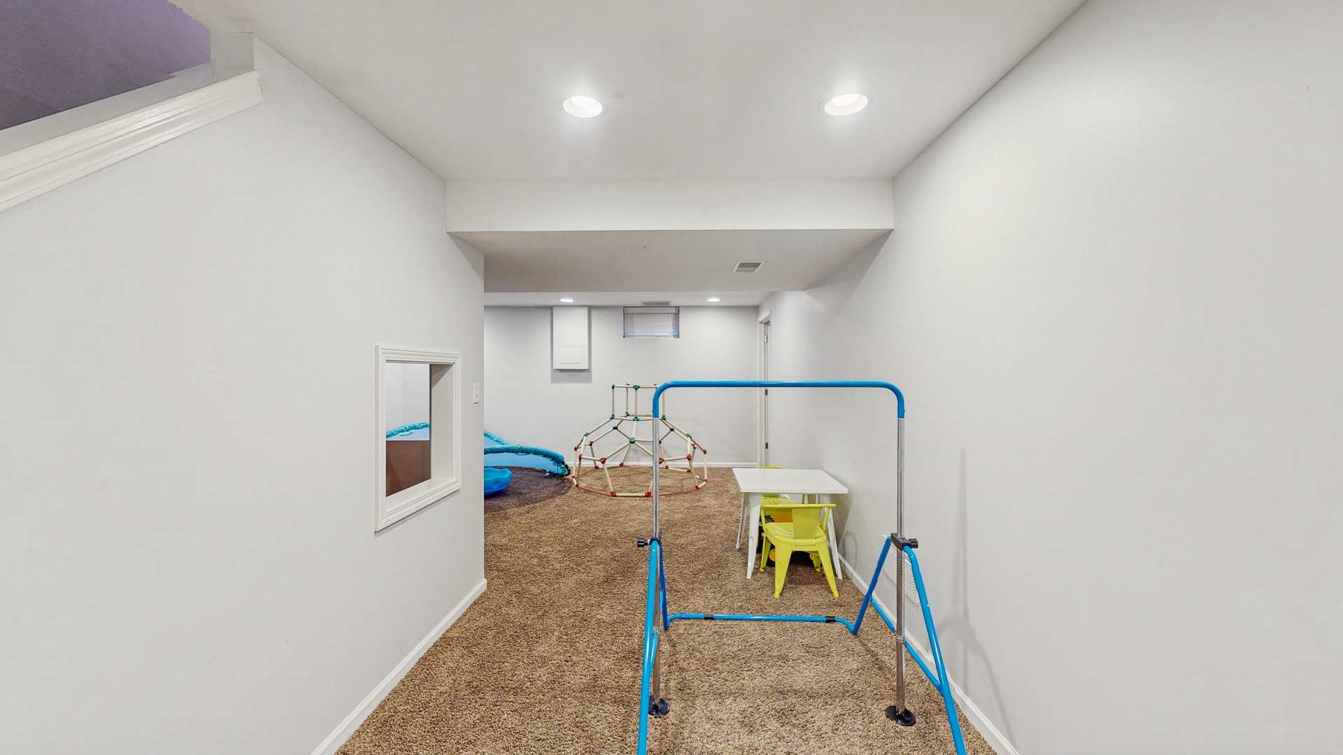 817 Plamondon Road Wheaton, IL 60189 - Photo 24 of 30