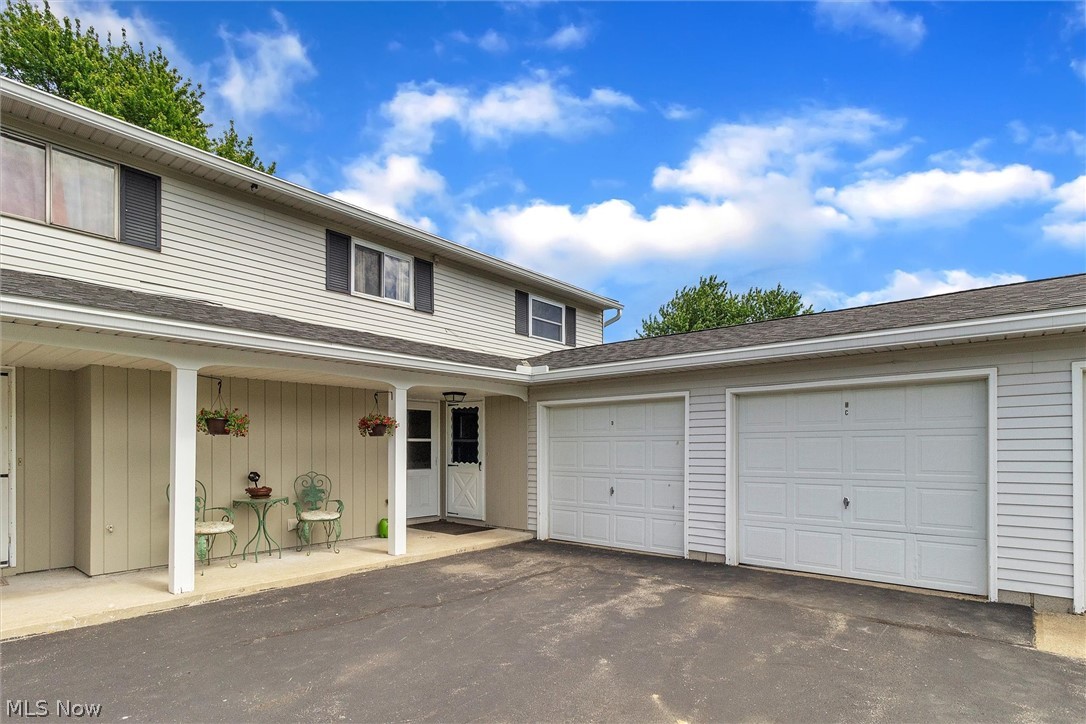 8957 West Ridge Road, Unit C Elyria, OH 44035 - Photo 5 of 32 Gallery Image 5