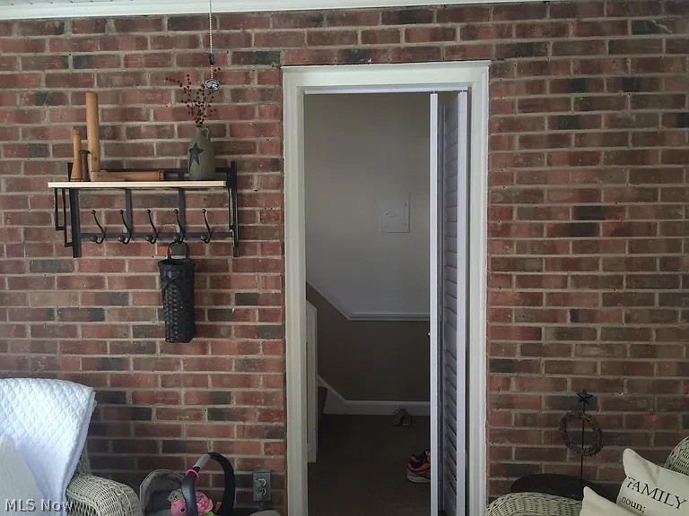2312 Milton Road Cleveland, OH 44118 - Photo 12 of 18 Gallery Image 12