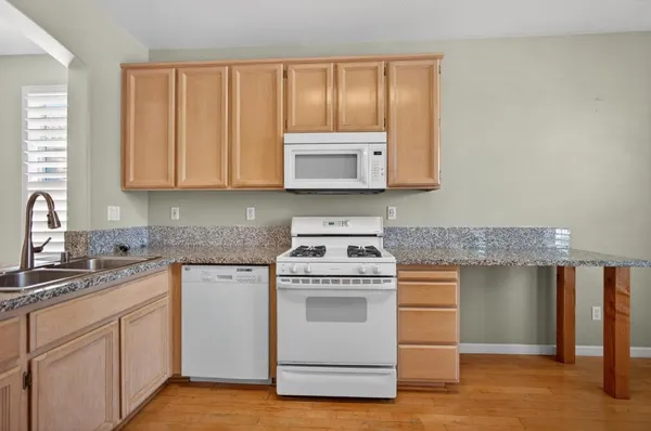 $549,999 | 9393 Canmoor Circle, Elk Grove, CA 95758