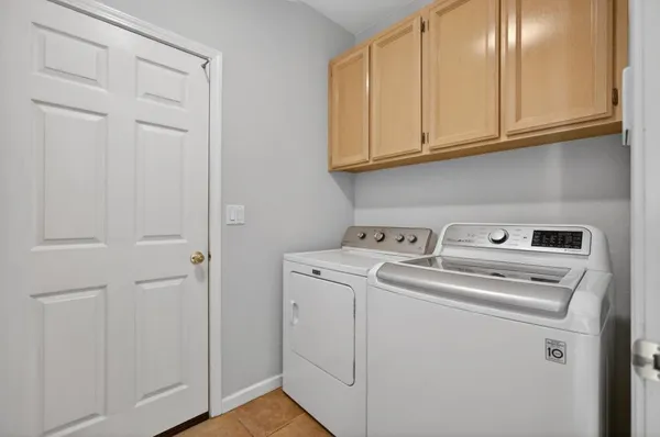 $549,999 | 9393 Canmoor Circle, Elk Grove, CA 95758