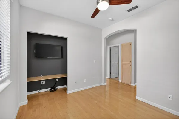 $549,999 | 9393 Canmoor Circle, Elk Grove, CA 95758