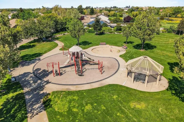 $549,999 | 9393 Canmoor Circle, Elk Grove, CA 95758