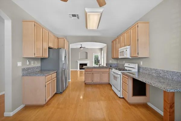 $549,999 | 9393 Canmoor Circle, Elk Grove, CA 95758