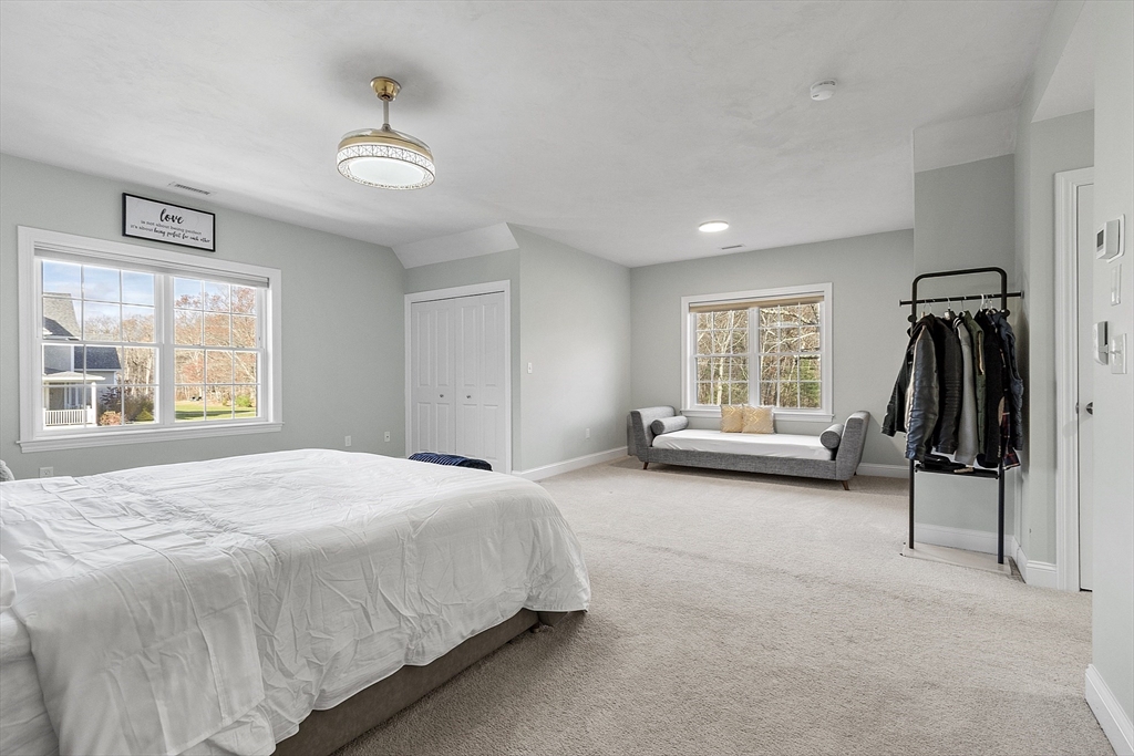 27 Spring Road Westborough, MA 01581 - Photo 30 of 41