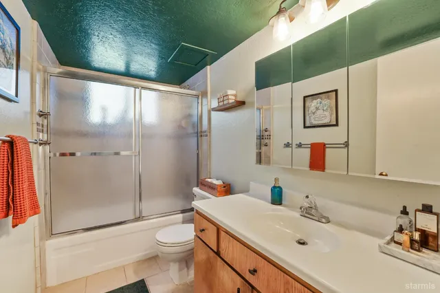 $799,000 | 1221 Goldpan Court, South Lake Tahoe, CA 96150