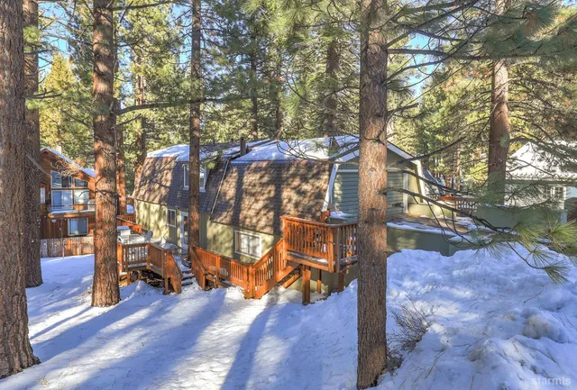 $799,000 | 1221 Goldpan Court, South Lake Tahoe, CA 96150