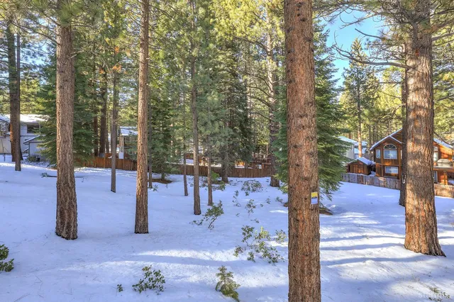 $799,000 | 1221 Goldpan Court, South Lake Tahoe, CA 96150