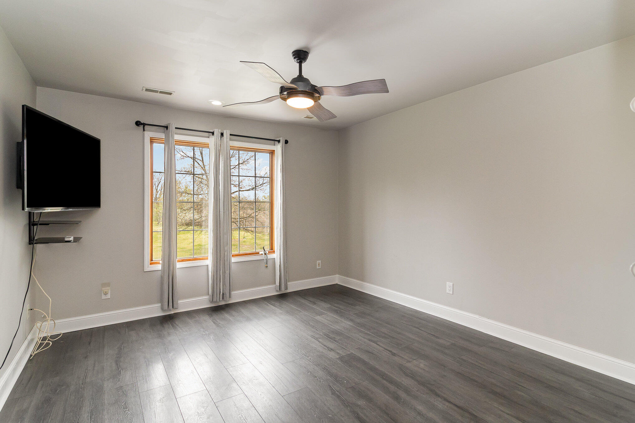 9600 North Charter Road Demotte, IN 46310 - Photo 9 of 23 2038x1358