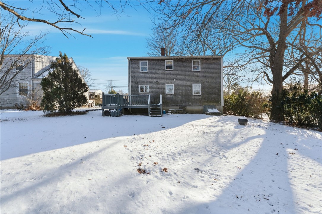 8 Harris Avenue Warren, RI 02885 - Photo 12 of 47