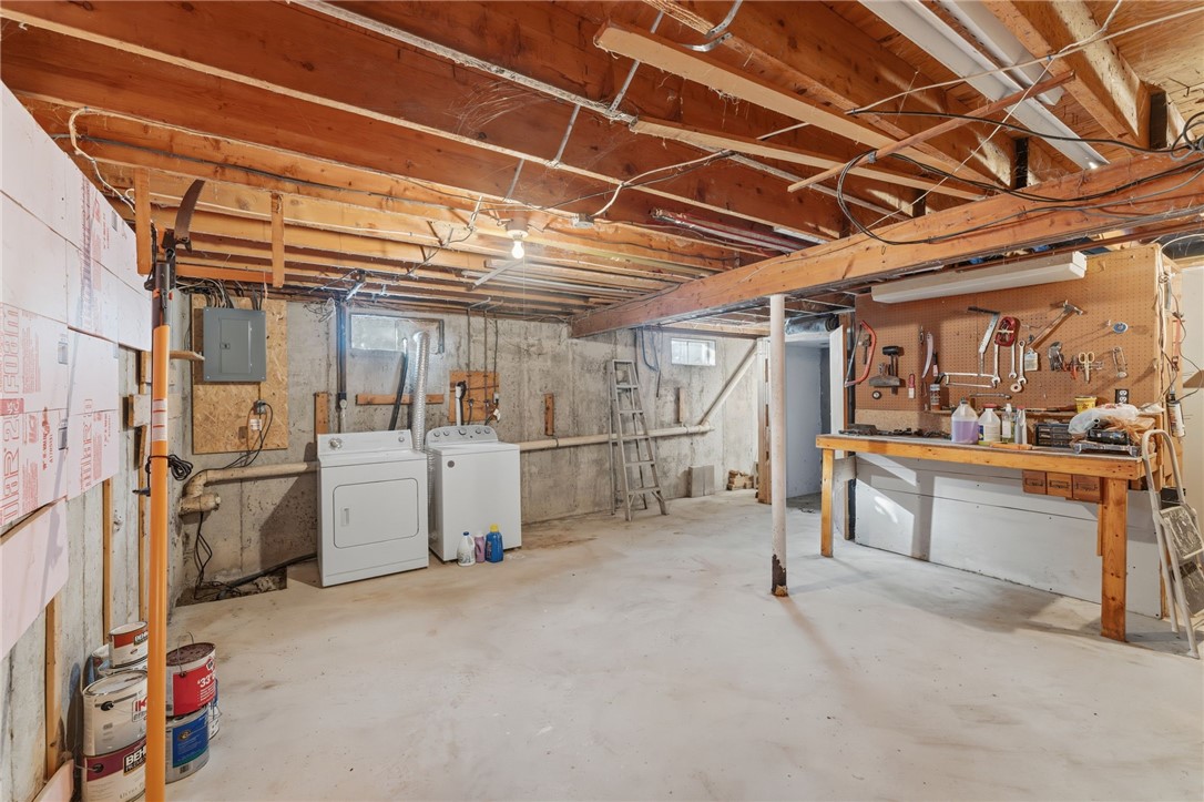 8 Harris Avenue Warren, RI 02885 - Photo 38 of 47