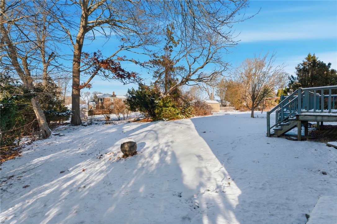 8 Harris Avenue Warren, RI 02885 - Photo 9 of 47