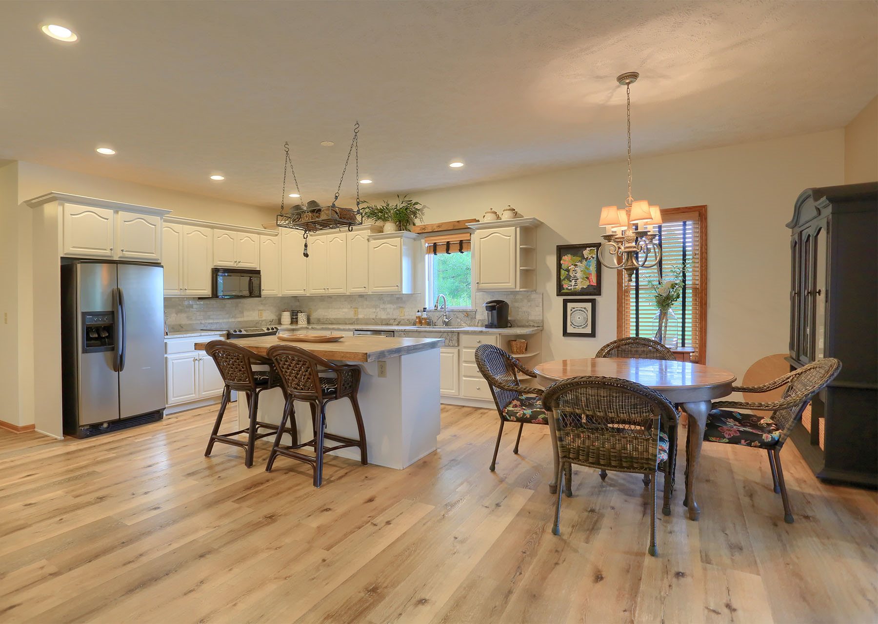 3561 East Pierceton Road Warsaw, IN 46580 - Photo 15 of 36 Gallery Image 15