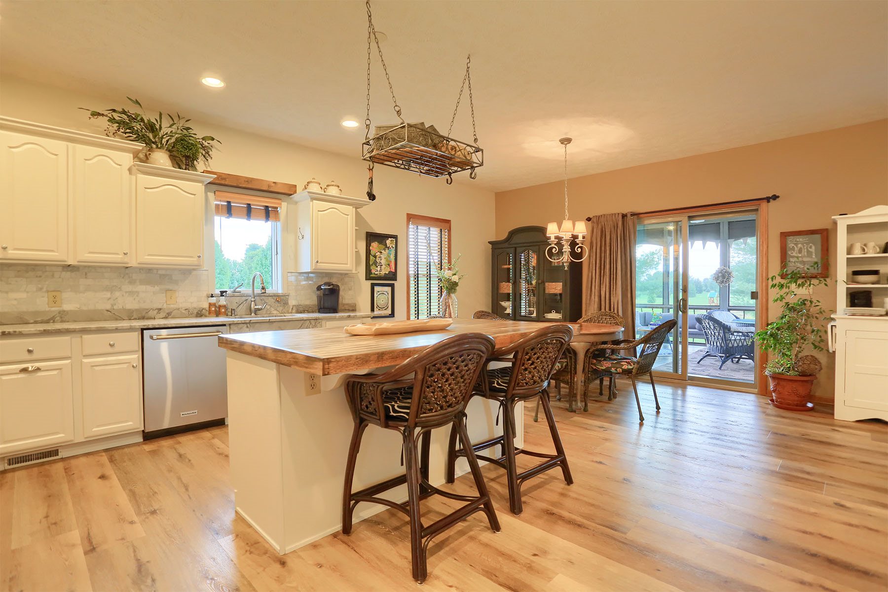 3561 East Pierceton Road Warsaw, IN 46580 - Photo 16 of 36 Gallery Image 16