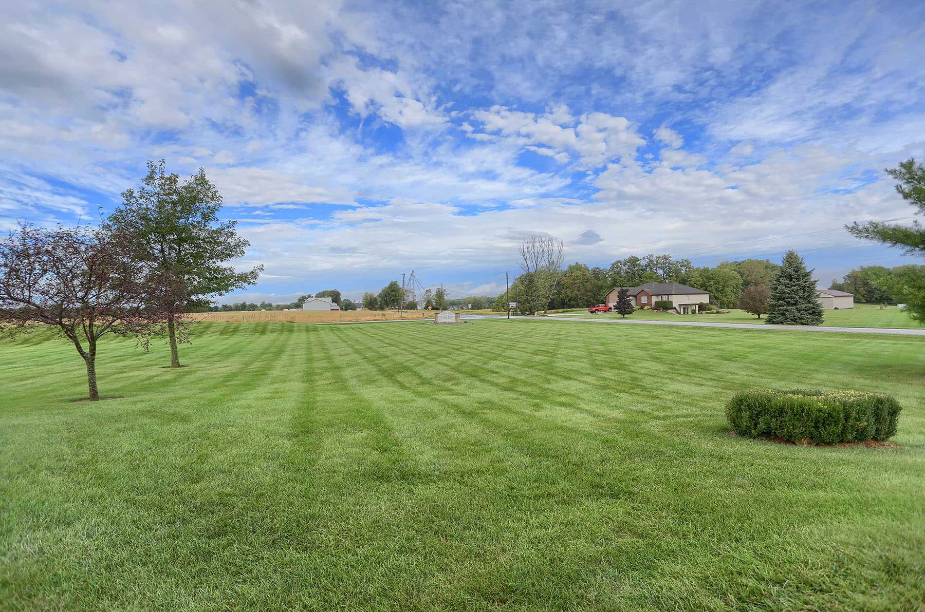 3561 East Pierceton Road Warsaw, IN 46580 - Photo 33 of 36 Gallery Image 33