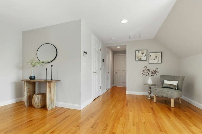 27 Murdoch Road Stoneham, MA 02180 - Photo 21 of 36 Gallery Image 21