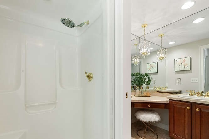 27 Murdoch Road Stoneham, MA 02180 - Photo 23 of 36 Gallery Image 23