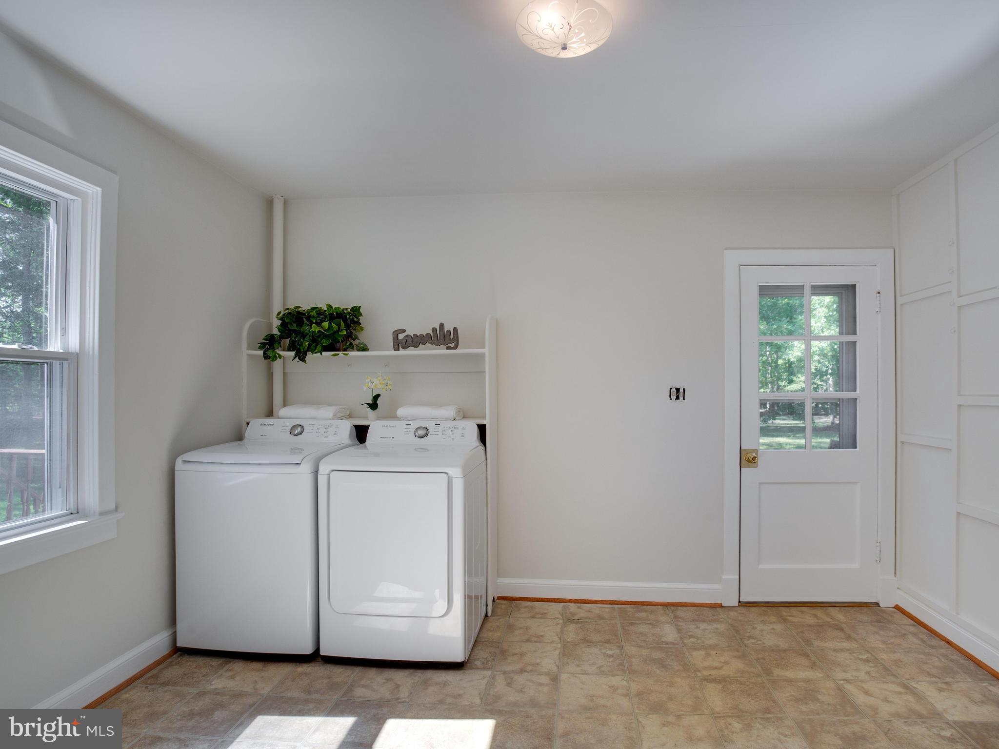 16605 Brandywine Road Brandywine, MD 20613 - Photo 14 of 29 Interior (General)