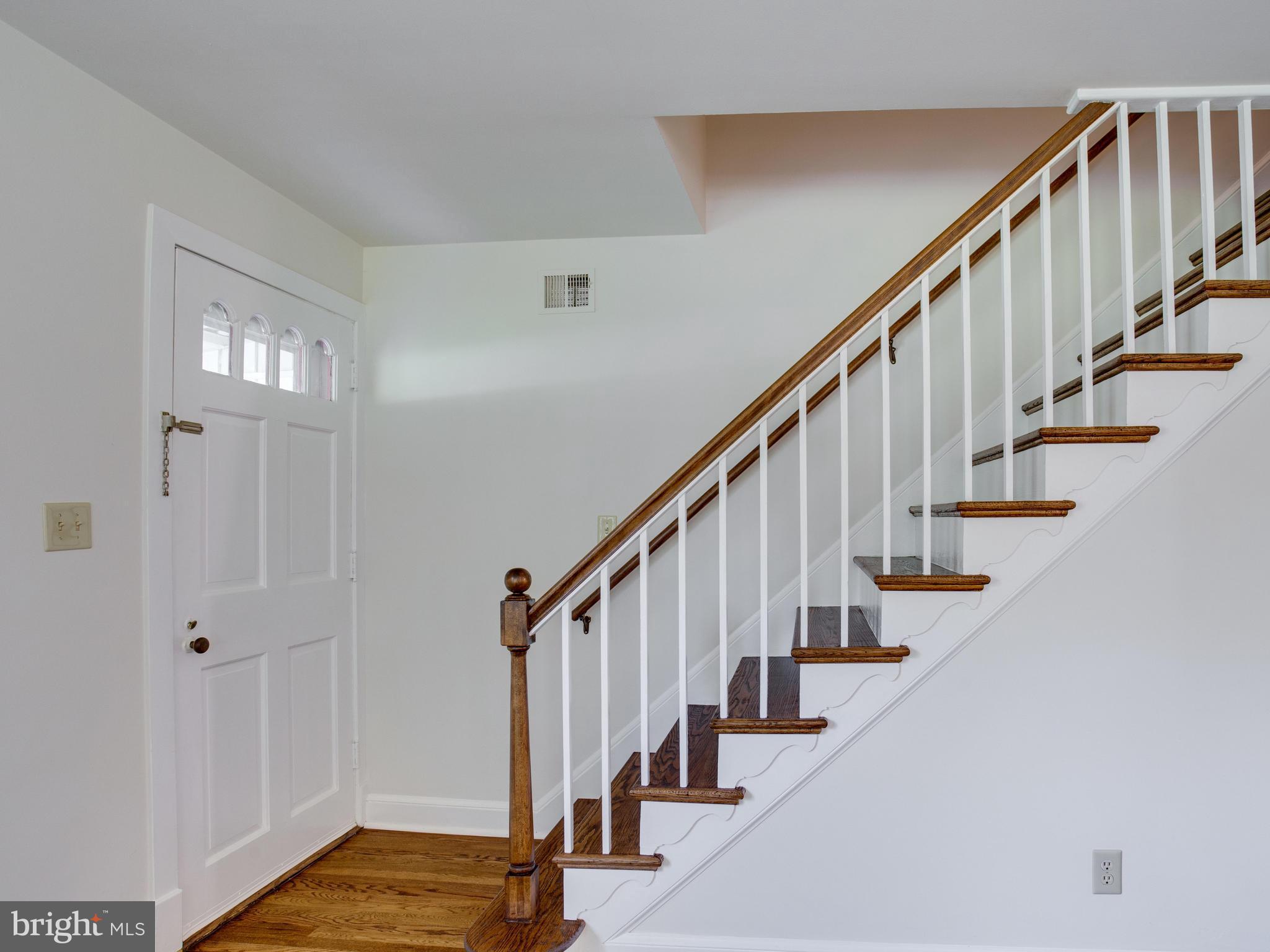 16605 Brandywine Road Brandywine, MD 20613 - Photo 7 of 29 Interior (General)