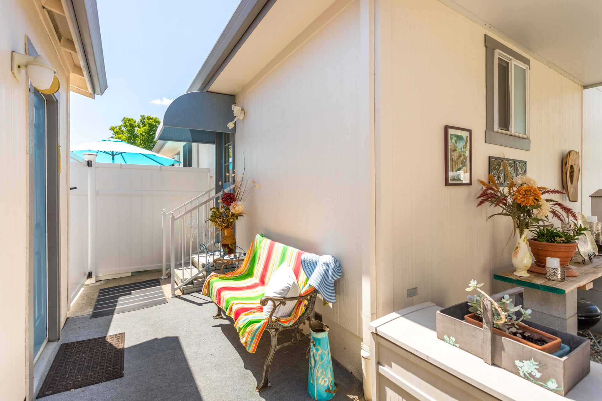4696 Maple Trail, Unit LOS ROBLES ESTATES Redding, CA 96003 - Photo 25 of 33 a view of a workspace with furniture