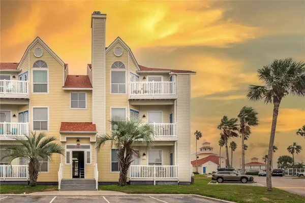 $209,900 | 14721 Whitecap Boulevard, Unit 180, Corpus Christi, TX 78418