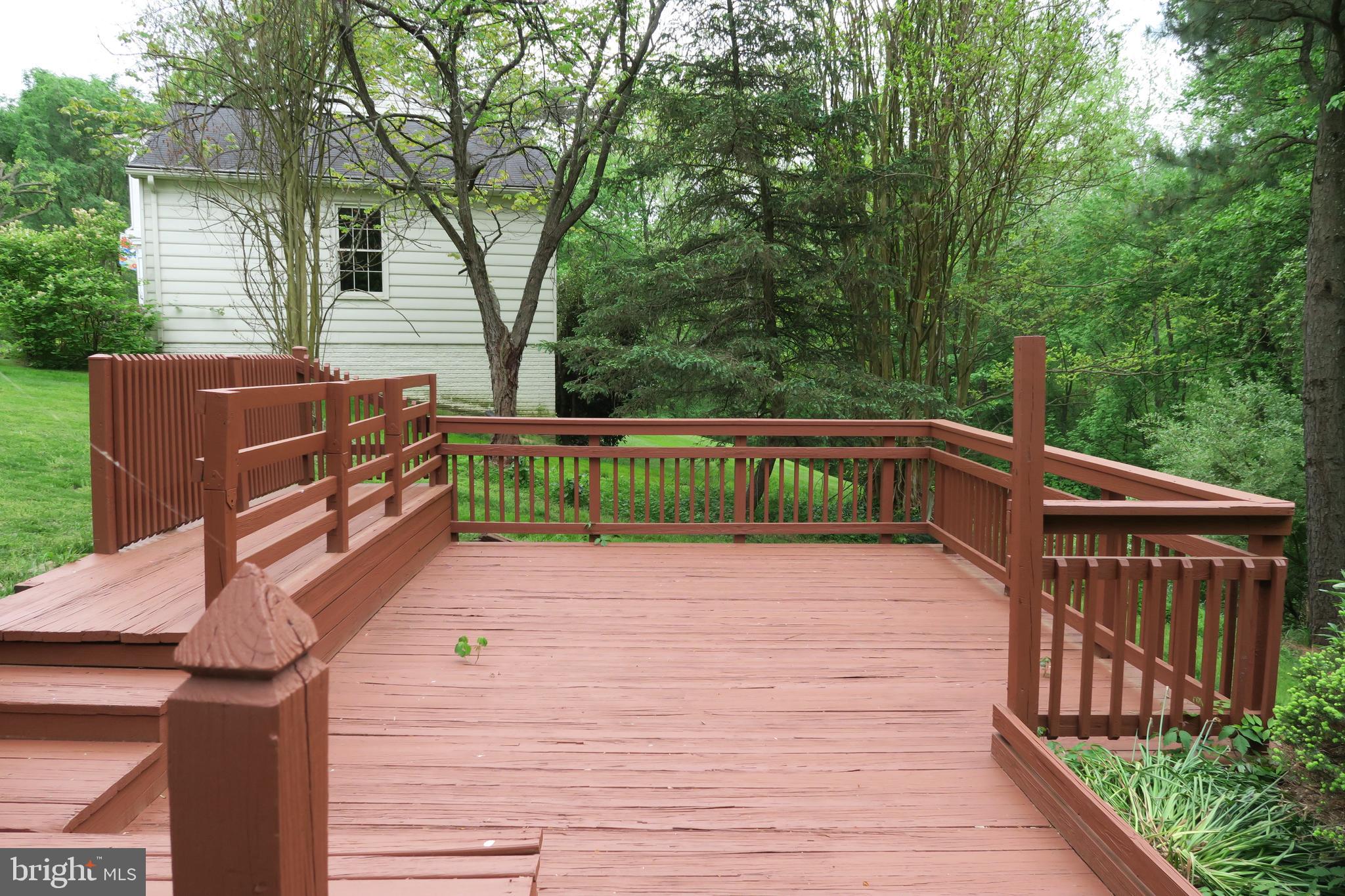 10295 Dunn Meadow Road Vienna, VA 22182 - Photo 33 of 37