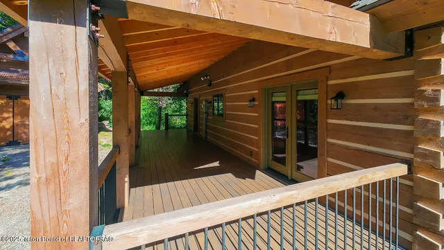 $1,250,000 | 172 Spurwood Drive, Star Valley Ranch, WY 83127