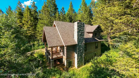 $1,250,000 | 172 Spurwood Drive, Star Valley Ranch, WY 83127