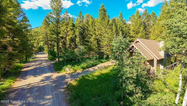 $1,250,000 | 172 Spurwood Drive, Star Valley Ranch, WY 83127