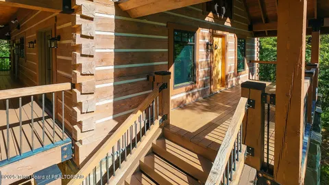 $1,250,000 | 172 Spurwood Drive, Star Valley Ranch, WY 83127