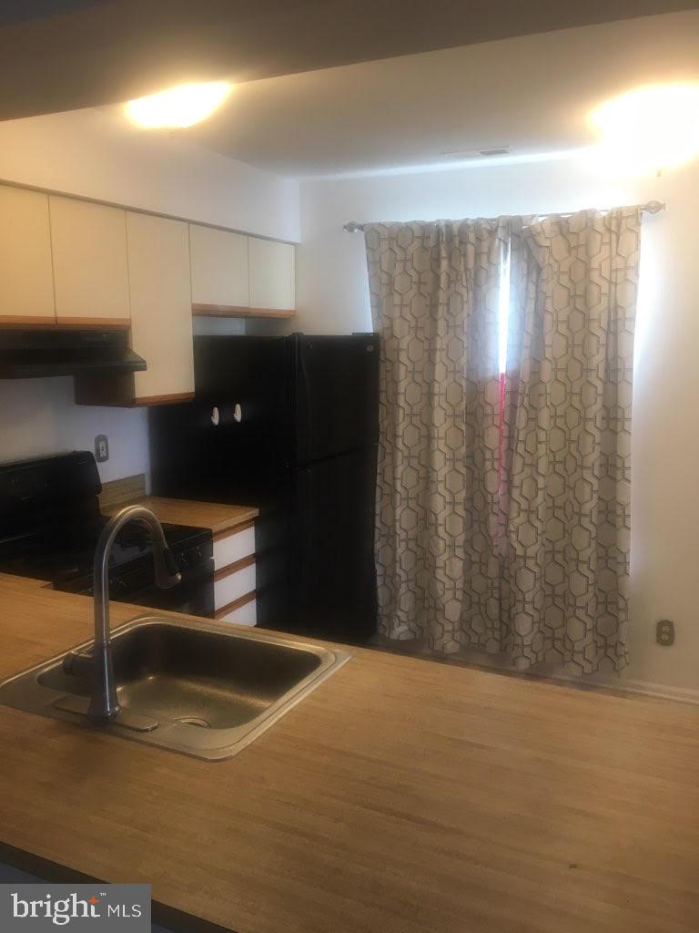 1408 B Ralston Drive Mount Laurel, NJ 08054 - Photo 2 of 14