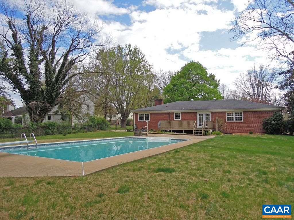 609 Shore Road Waynesboro, VA 22980 - Photo 17 of 20 Gallery Image 17