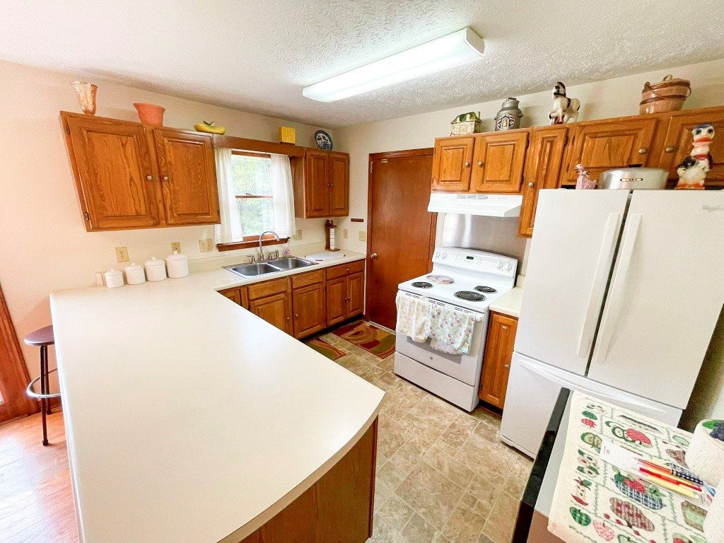 693 Ivanhoe Road Max Meadows, VA 24360 - Photo 9 of 41 Gallery Image 9