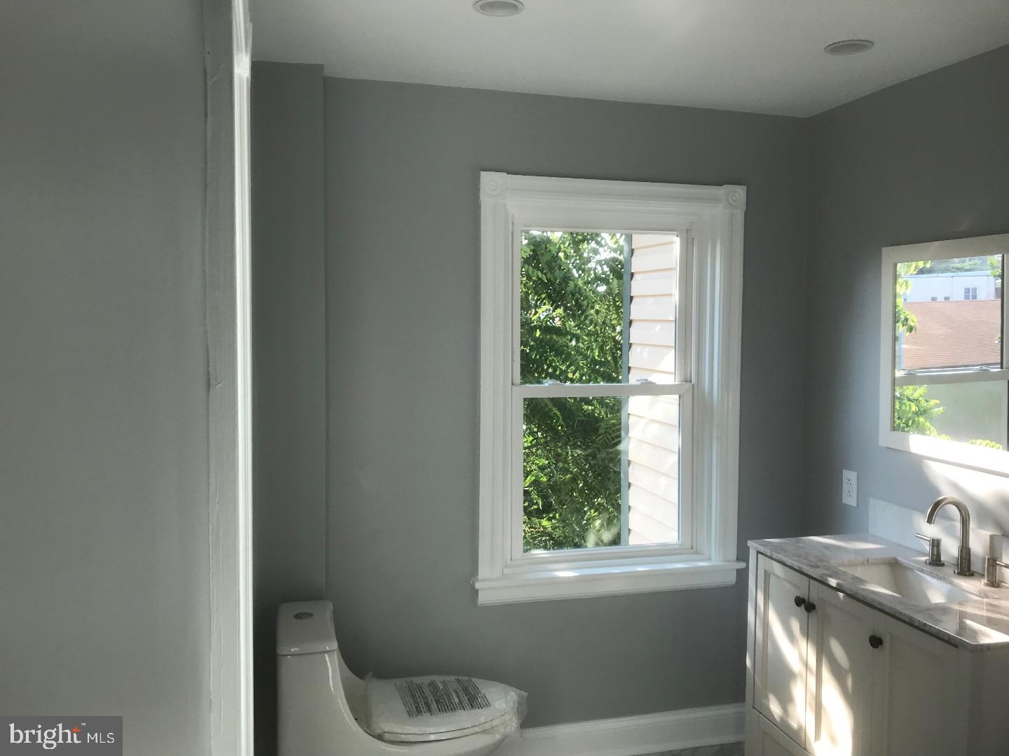 700 Byberry Road Philadelphia, PA 19116 - Photo 12 of 24