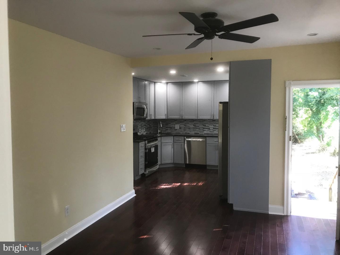 700 Byberry Road Philadelphia, PA 19116 - Photo 4 of 24