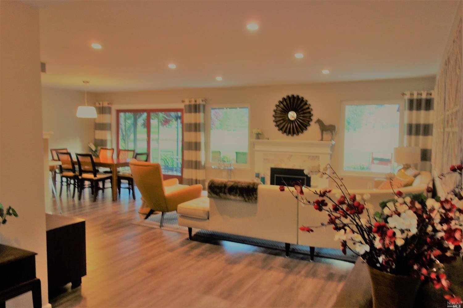 256 Mockingbird Circle Santa Rosa, CA 95409 - Photo 1 of 1 Gallery Image 1