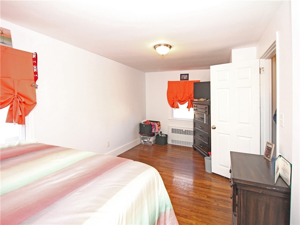 69 West Main Road Middletown, RI 02842 - Photo 25 of 32