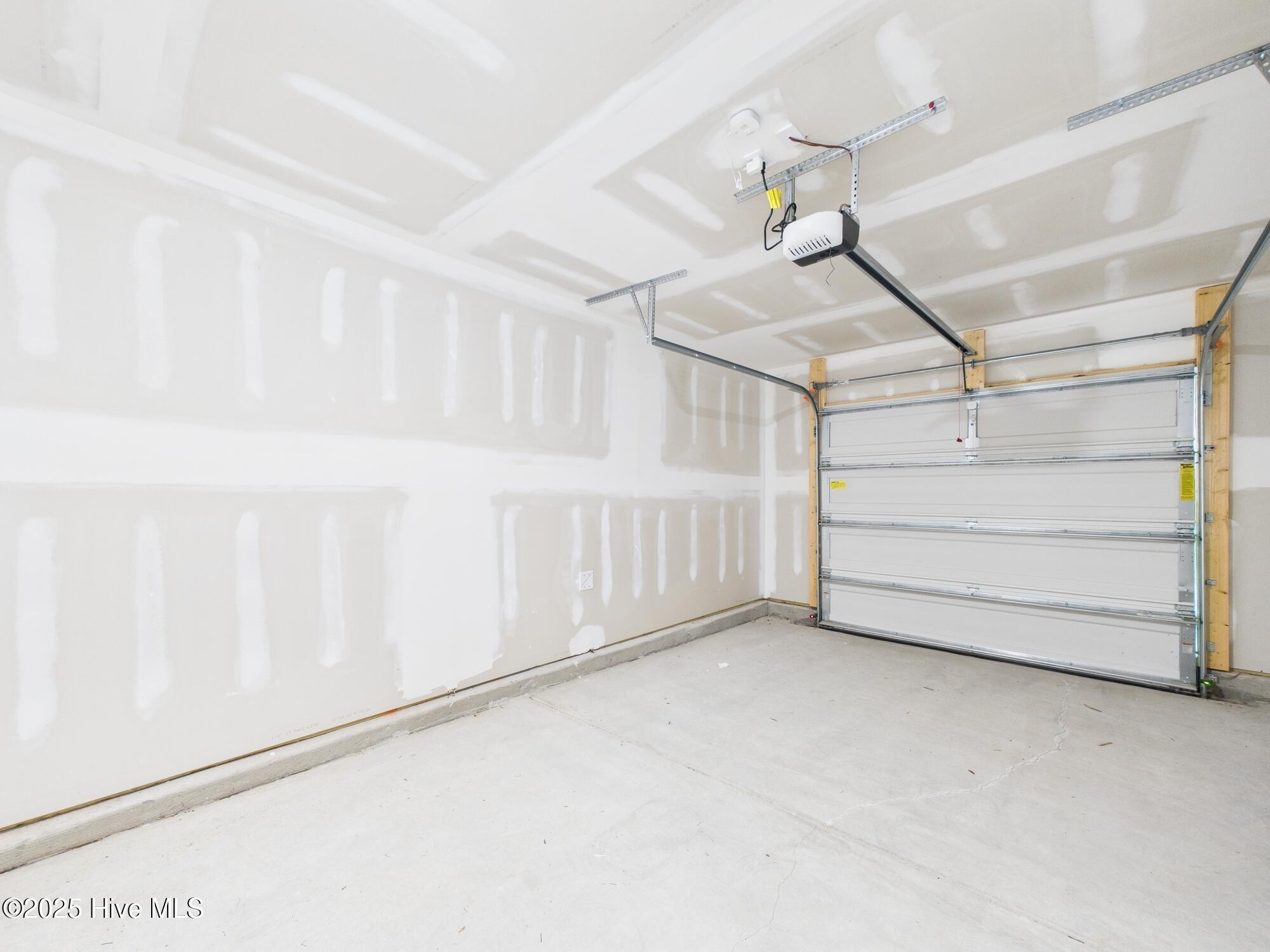 2709 Chert Lane Raleigh, NC 27610 - Photo 13 of 54 CAM01608G0-PR0112-STILL012