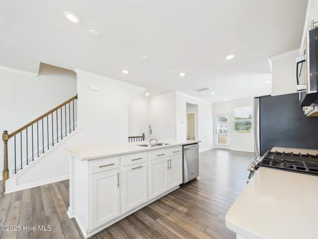 $2,115 | 2709 Chert Lane, Raleigh, NC 27610