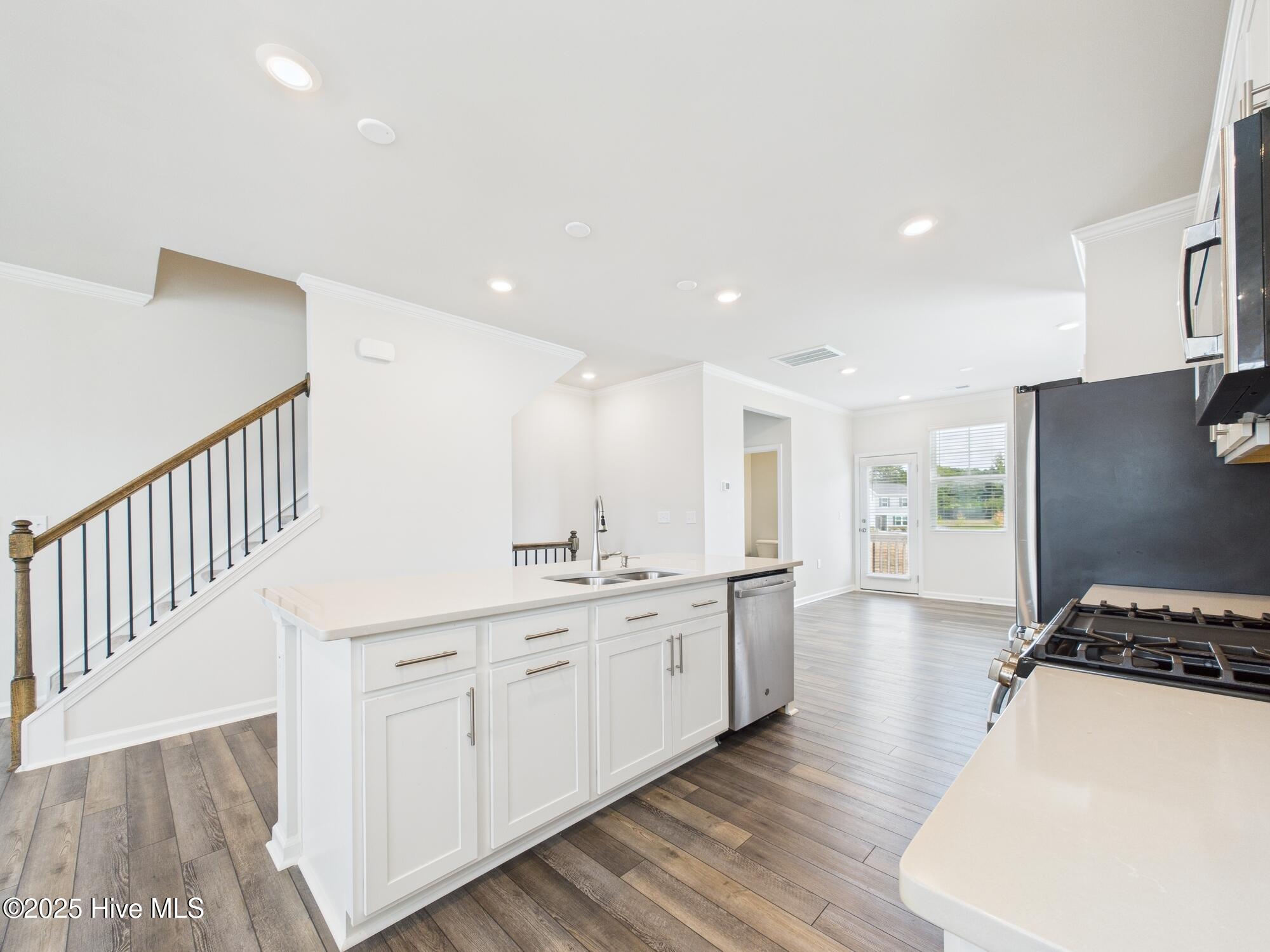 2709 Chert Lane Raleigh, NC 27610 - Photo 22 of 54 CAM01608G0-PR0112-STILL021