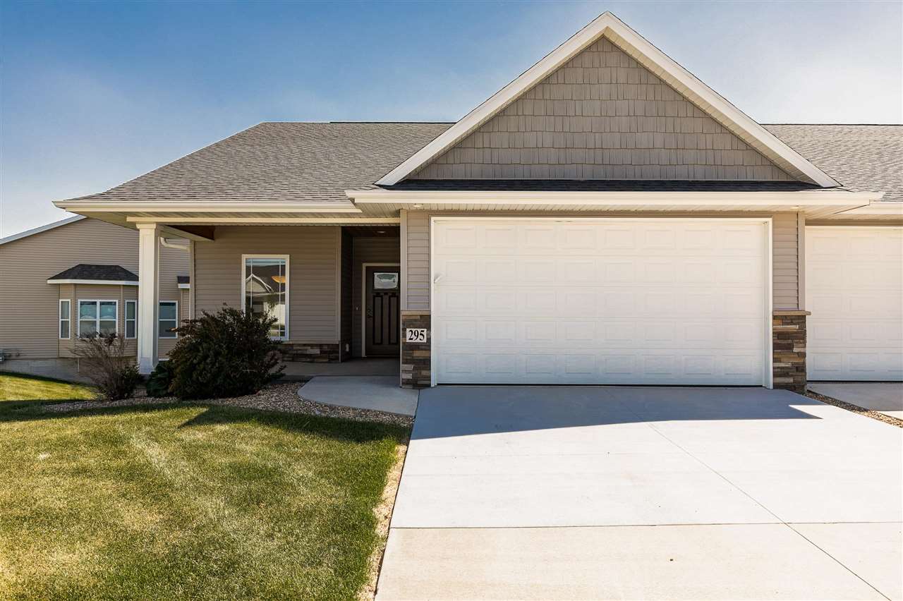 295 Ridge View Drive Fairfax, IA 52228 - Photo 1 of 41 Gallery Image 1