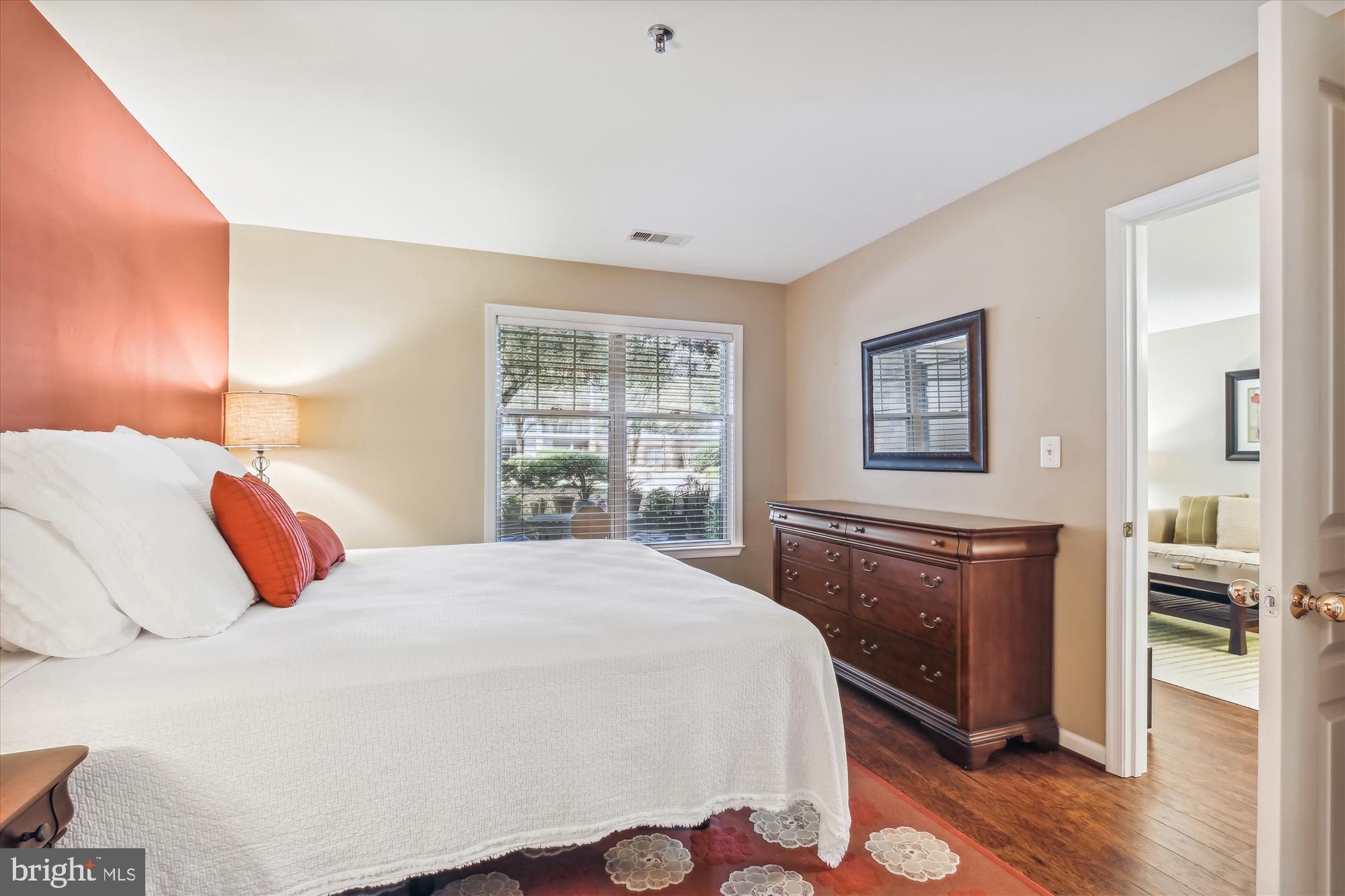 5563 Seminary Road, Unit 115 Falls Church, VA 22041 - Photo 11 of 39 Gallery Image 11