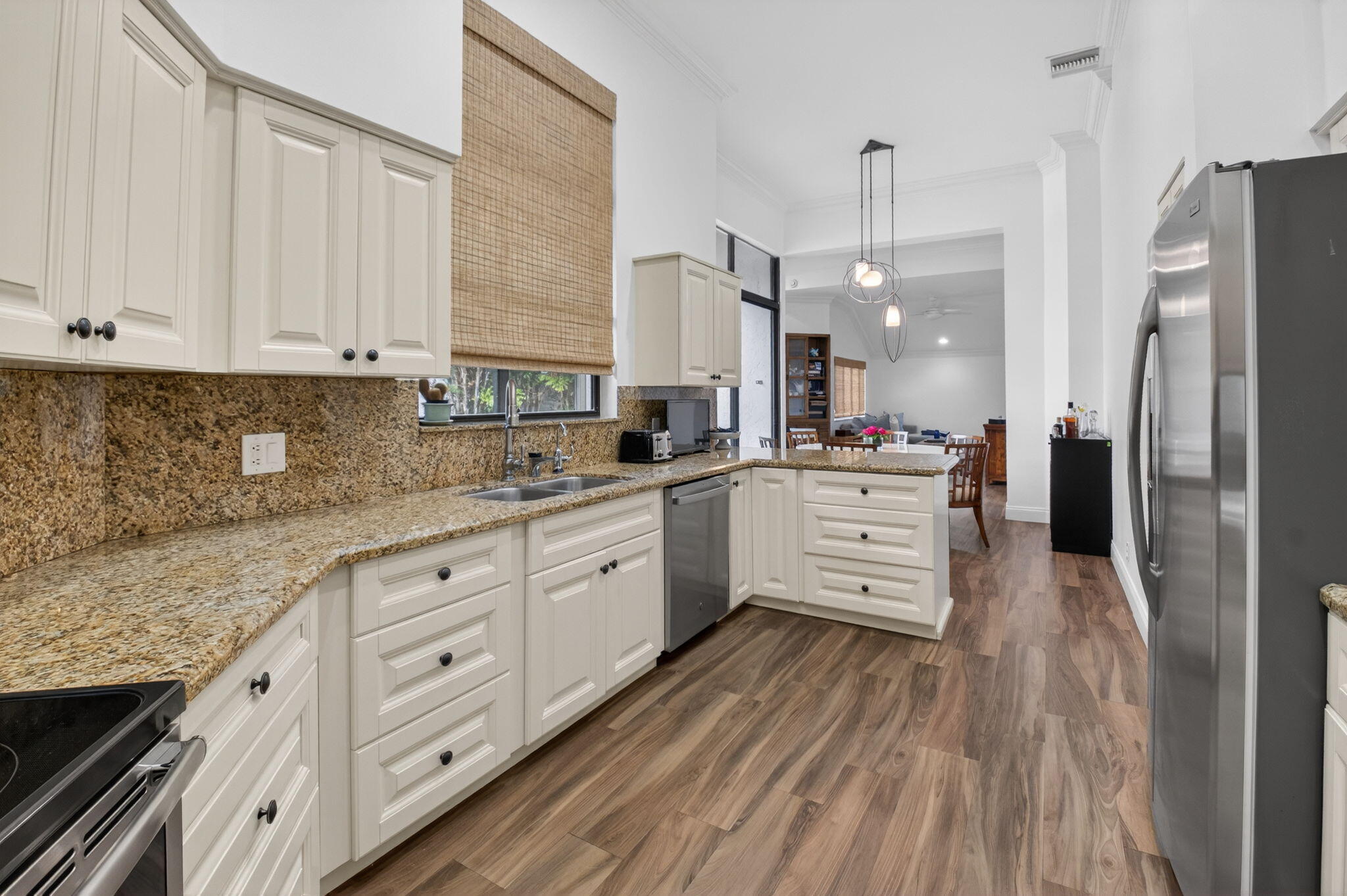 2437 Northwest 64th Street Boca Raton, FL 33496 - Photo 13 of 49 13-web-or-mls-DSC_2651