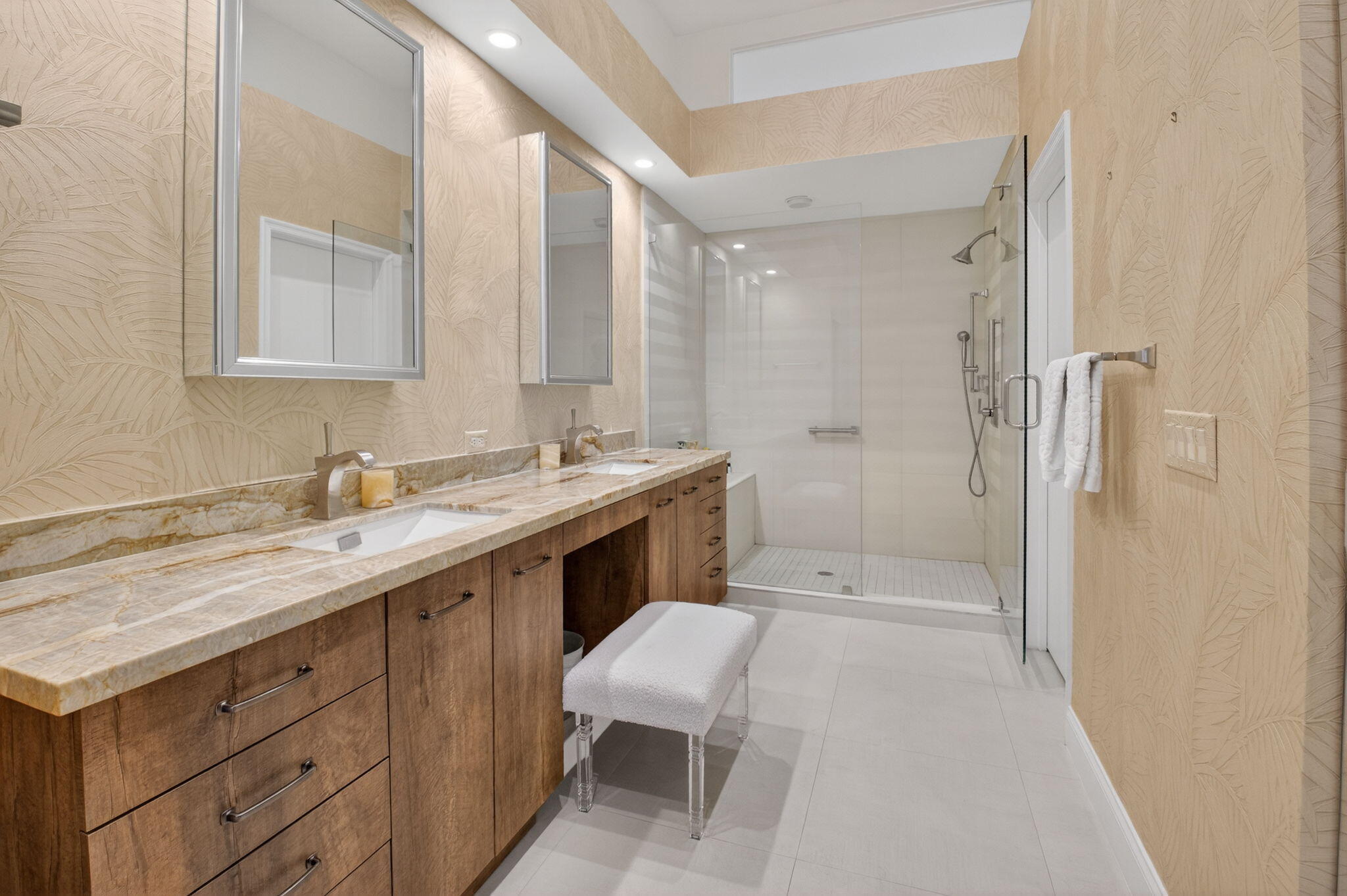 2437 Northwest 64th Street Boca Raton, FL 33496 - Photo 22 of 49 25-web-or-mls-DSC_2711