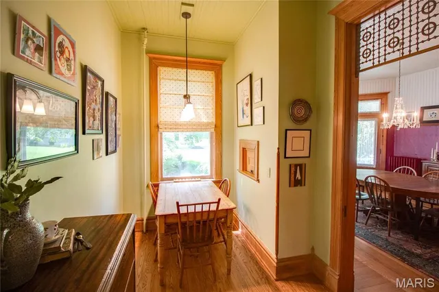 $499,900 | 619 East Main Street, Carlinville, IL 62626